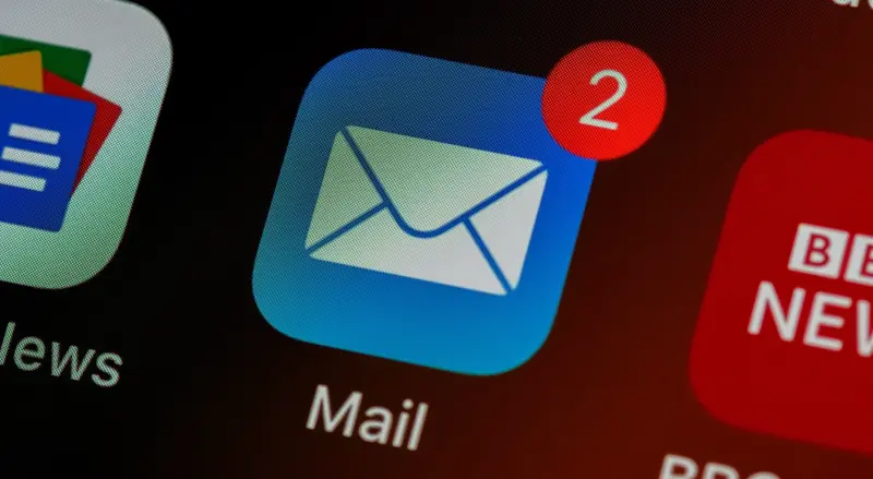 Email certificado: qué es, valor legal, cómo enviarlo y casos de uso reales