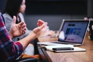 7 Steps to Choose the Best Electronic Signature Software for Your Business